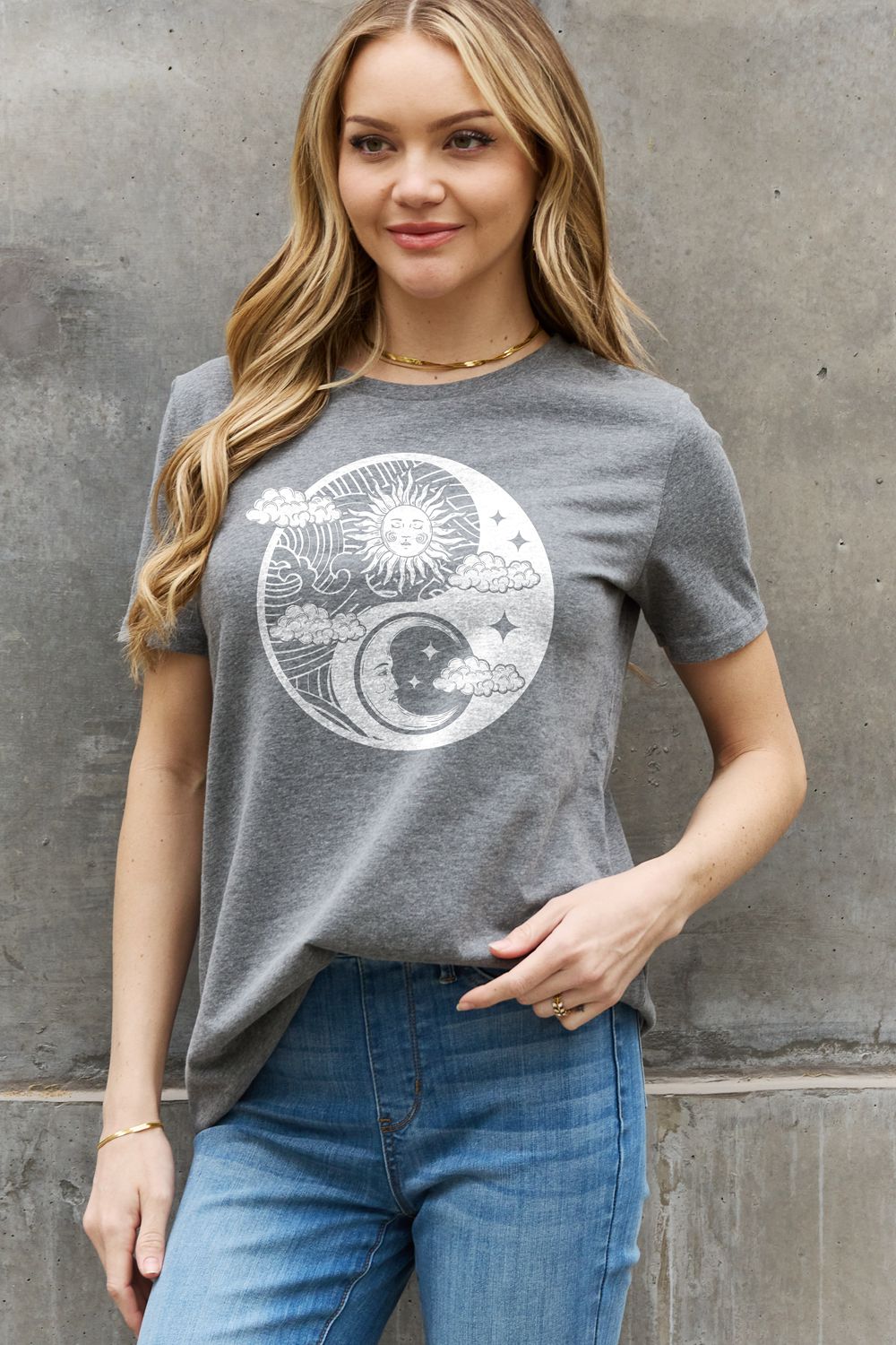 Sun and Moon Graphic Round Neck Short Sleeve T-Shirt