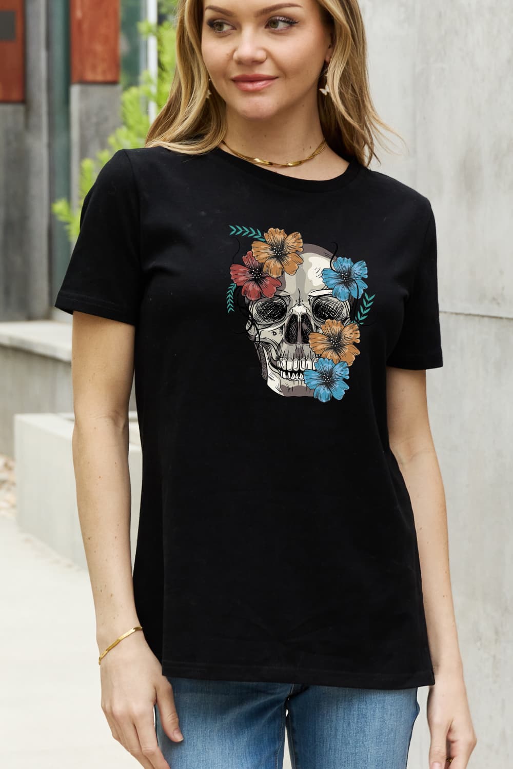 Flower Skull Graphic Round Neck Short Sleeve T-Shirt