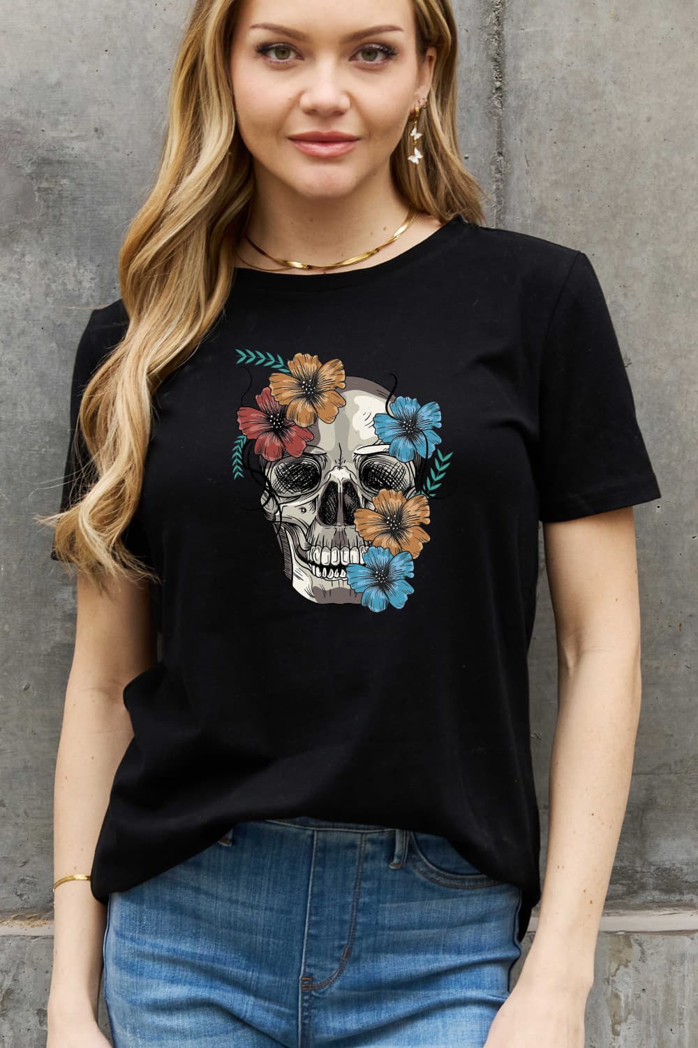 Flower Skull Graphic Round Neck Short Sleeve T-Shirt